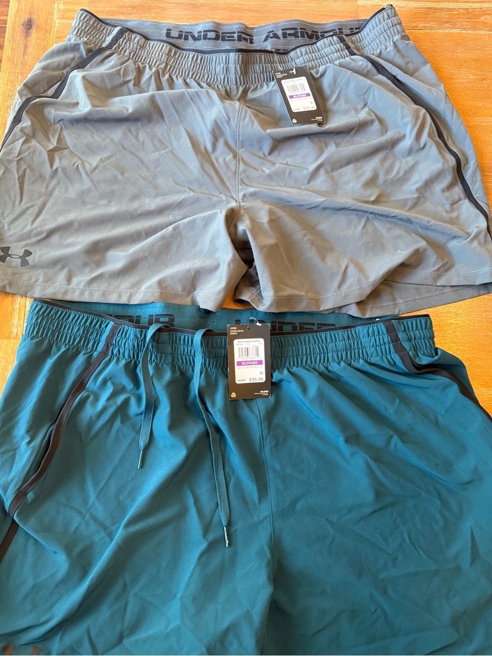 Under Armour Men’s Shorts — Gray and Teal